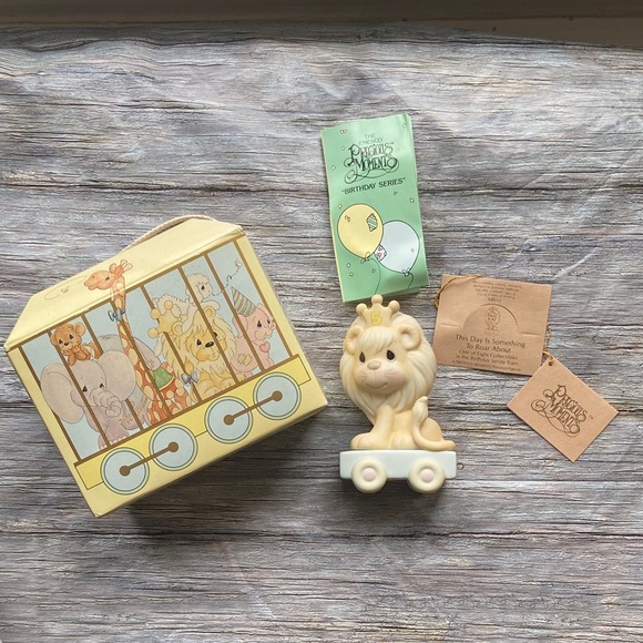 Vintage Precious Moments Birthday Train 5th Birthday Lion with Box - Picture 9 of 14